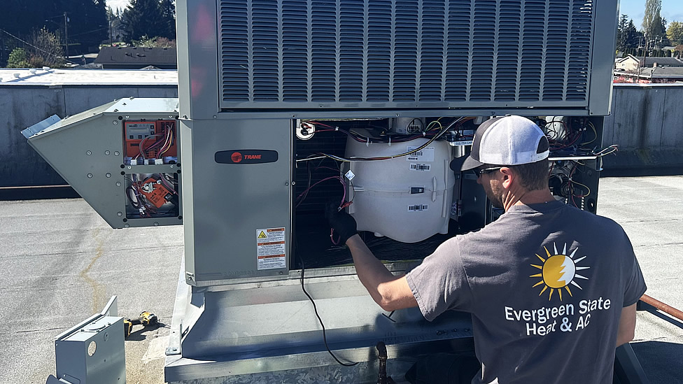 Commercial HVAC maintenance and filter service
